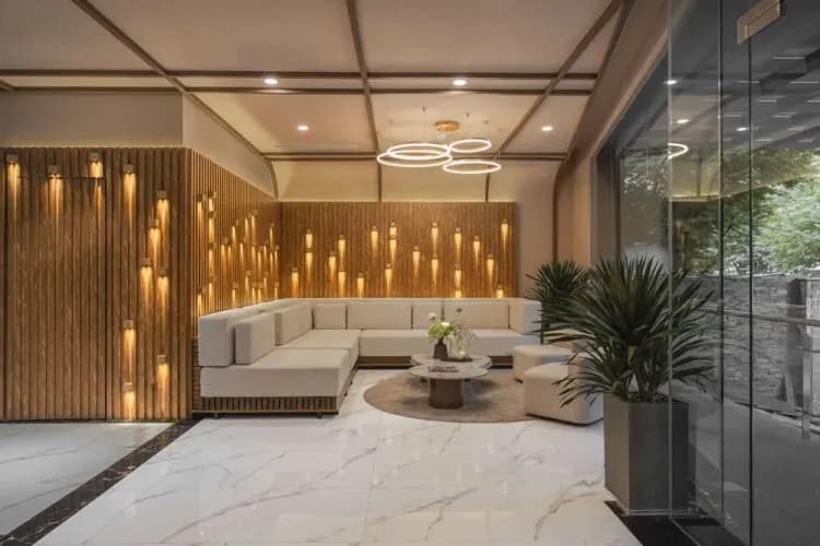 KiN Hotel Dong Du